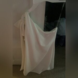 Elegant Cream Women's Dress